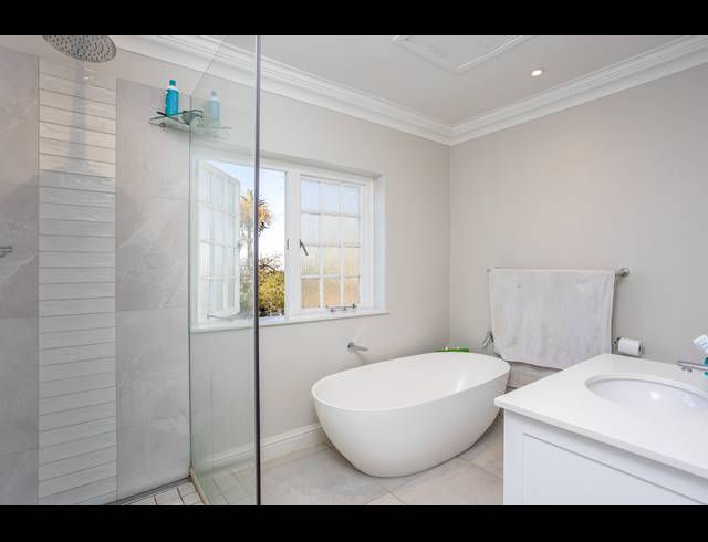 3 BEDROOM PENTHOUSE FOR SALE IN CLAREMONT UPPER